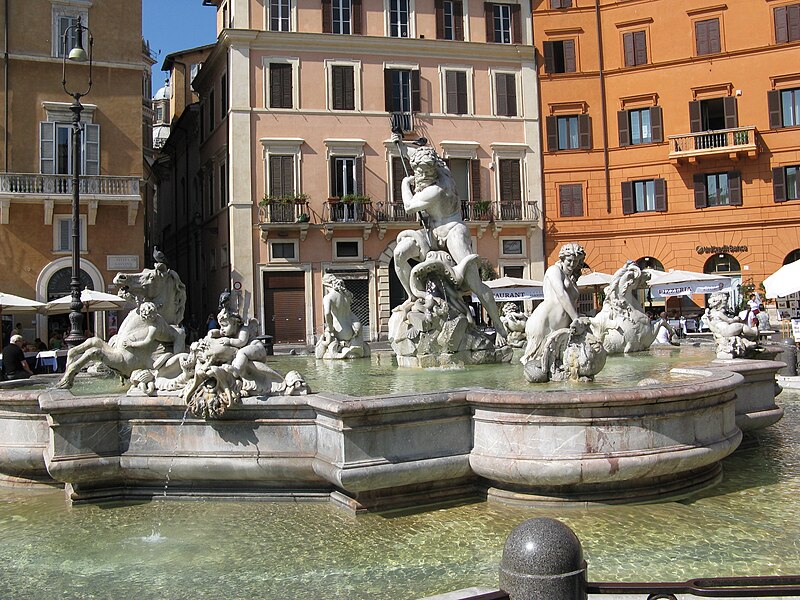 800px-Fontana_del_Nettuno-Piazza_Navona-Rome.jpg