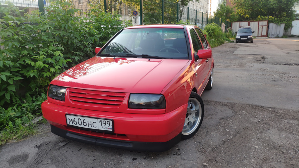 S4AAAgC7y-A-960.jpg