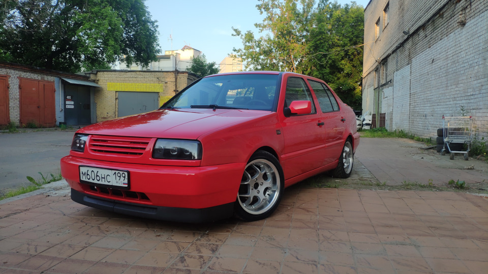jIAAAgC7y-A-960.jpg