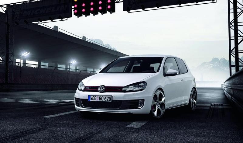 volkswagen-golf-gti-10_800x0w.jpg