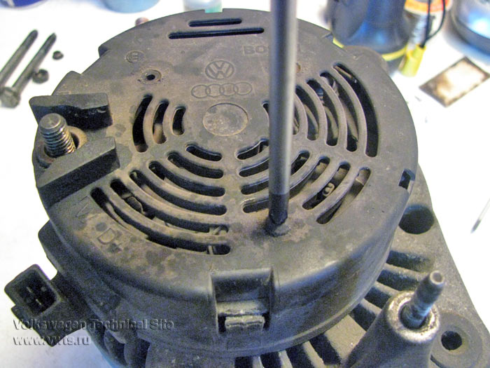 Замена токосъёмных колец генератора Bosch